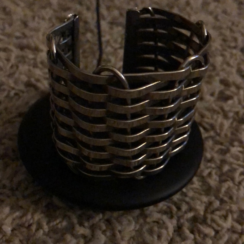 Silver fun and bold bracelet!